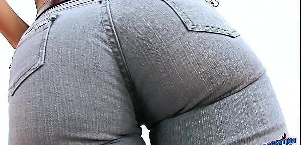  Denim Eater ROUND ASS and CAMELTOE PUSSY Brunette Babe